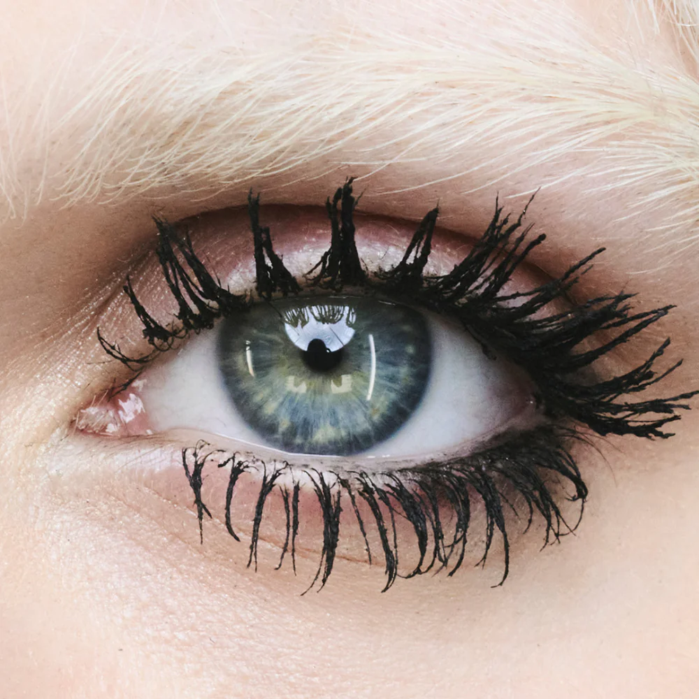 Exxtravert Extreme Volume Waterproof Mascara - Image 2
