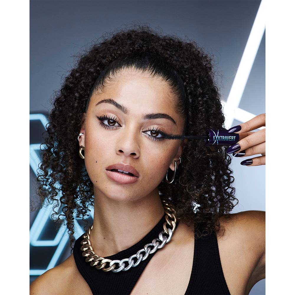 Exxtravert Extreme Volume Mascara - Image 4