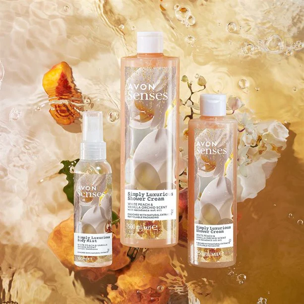 Simply Luxurious Body Mist - 100ml - Image 3