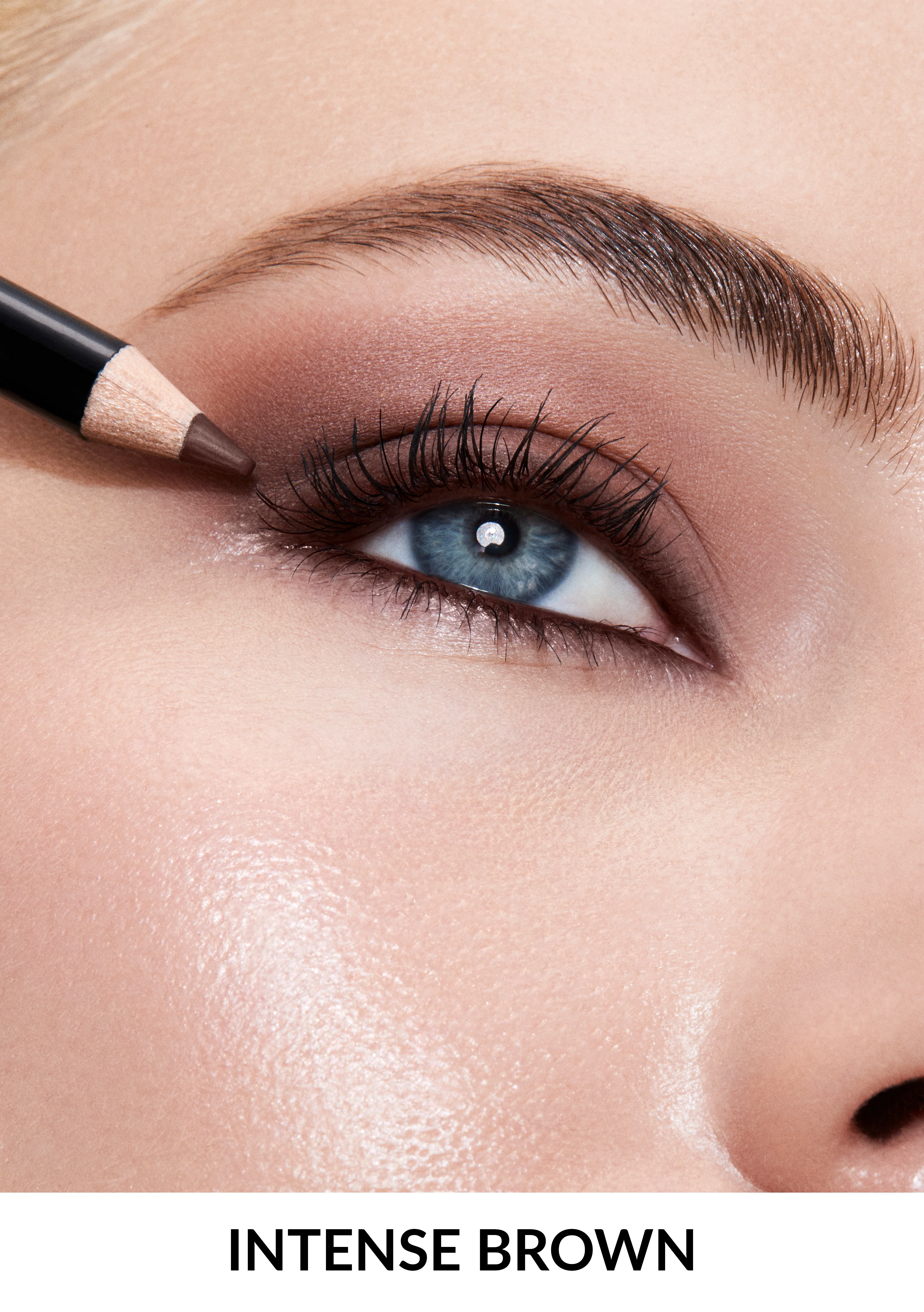 Ultra Colour Kohl Eyeliner Pencil - Image 3