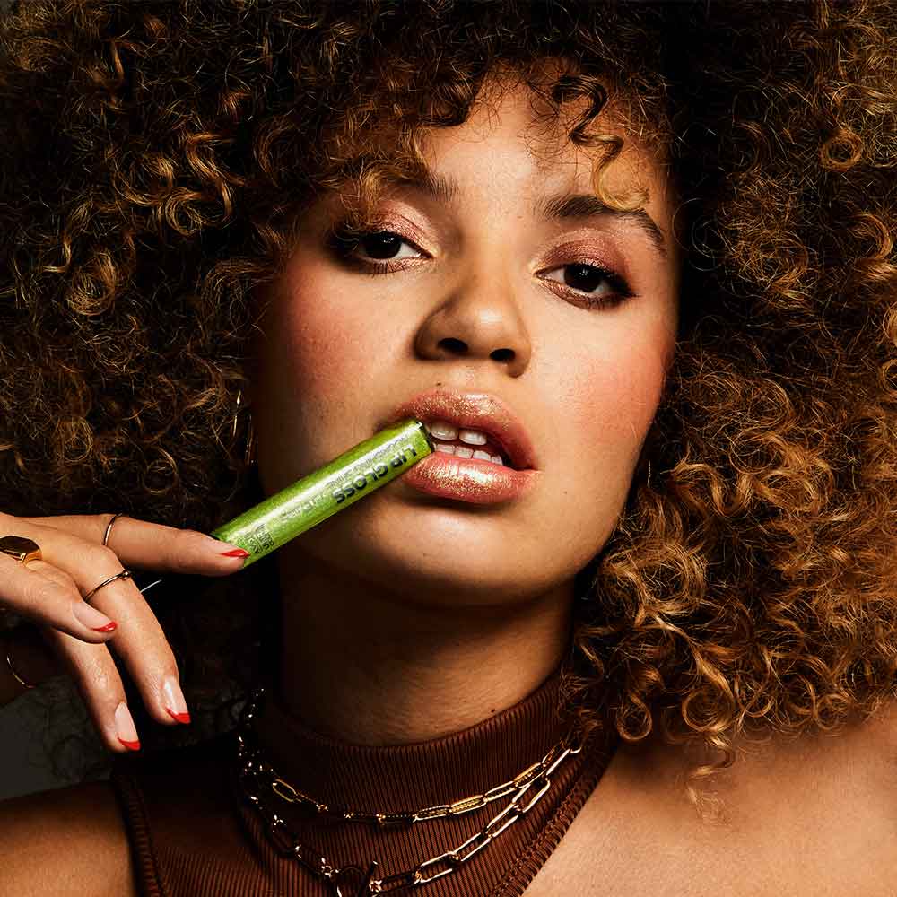 Ultra Colour Nourishing Shine Lip Gloss - Image 12